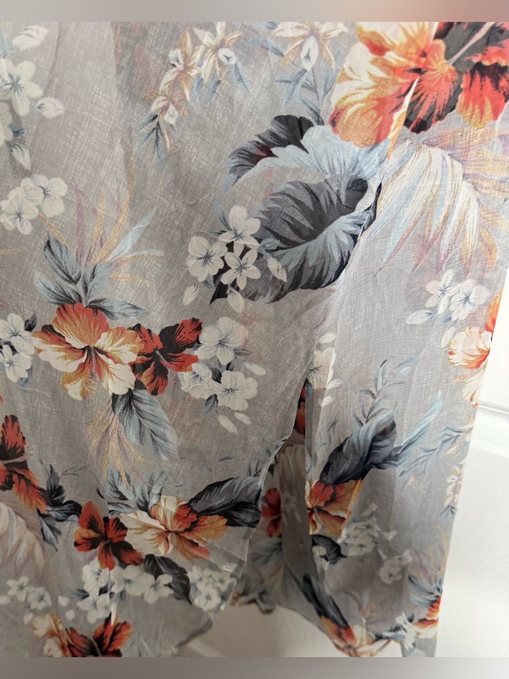 1.4.3. Story by Line Up Gray Floral Sheer Cardigan with Orange Accents size LG - Picture 3 of 4